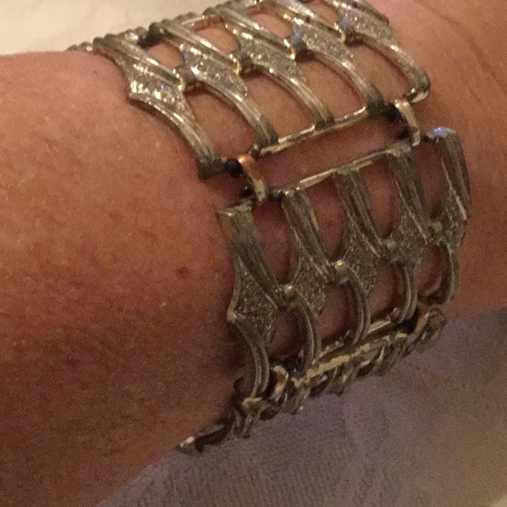 🌸Brillant Estate Vintage Chunky Fun Bracelet 🌸